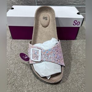 *NEW IN BOX* SO Brand Girl’s Size 3 “Calliee” Pink Glitter Sandals/Slides